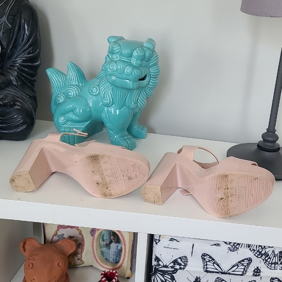 Cream Chunky Heel Minimalist Heels by Melissa - Picture 4 of 9